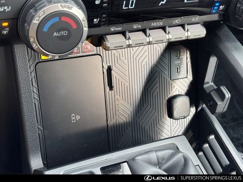 Used 2025 Toyota 4Runner TRD Off-Road Premium image 25