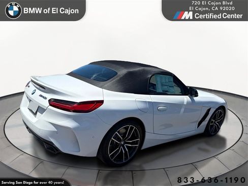 New 2026 BMW Z4 M40i w/ Premium Package image 5