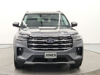 Used 2025 Ford Explorer Active w/ Active Comfort Package