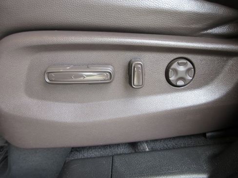 Used 2018 Honda Odyssey EX-L image 12