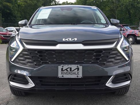 Used 2024 Kia Sportage LX AWD/4WD image 9