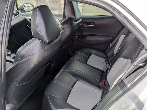 Used 2019 Toyota Corolla XSE image 14