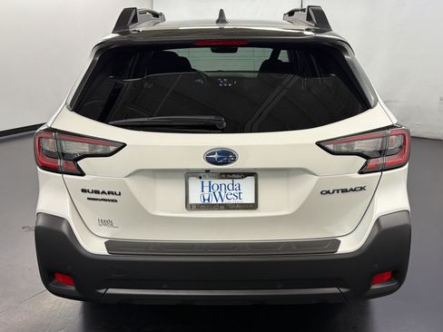 Used 2025 Subaru Outback Onyx Edition w/ Popular Package #2 AWD/4WD image 10