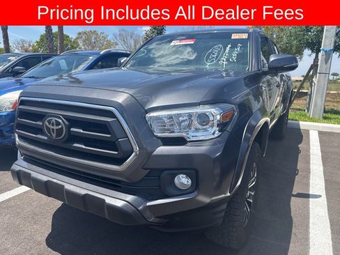 Used 2022 Toyota Tacoma SR5 w/ Technology Package RWD image 10