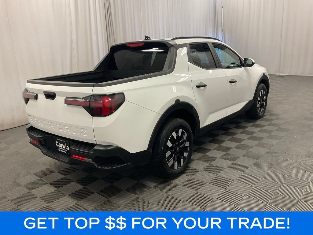 Used 2025 Hyundai Santa Cruz SEL FWD image 3