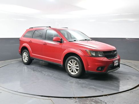 Used 2015 Dodge Journey SXT w/ Flexible Seating Group FWD image 3