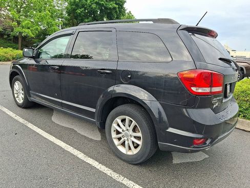 Used 2013 Dodge Journey SXT w/ Popular Equipment Group AWD/4WD image 5