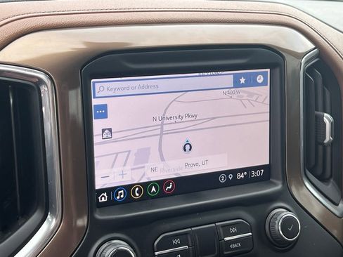 Used 2022 Chevrolet Silverado 1500 High Country w/ Technology Package AWD/4WD image 33