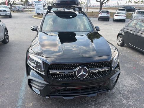 Used 2021 Mercedes-Benz GLB 250 image 5