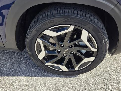 Used 2024 Kia Seltos SX w/ SX Sunroof Package image 15