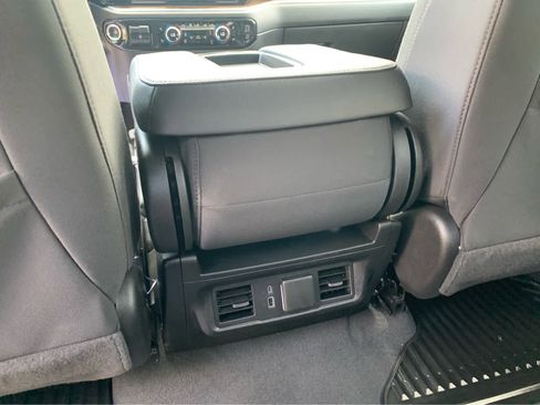 Used 2025 GMC Sierra 1500 Elevation AWD/4WD image 24