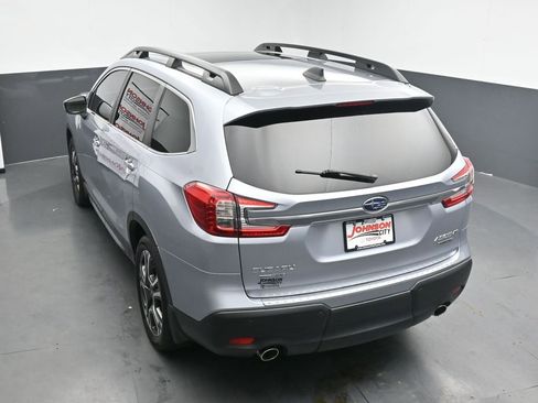 Used 2024 Subaru Ascent Limited w/ Technology Package AWD/4WD image 28
