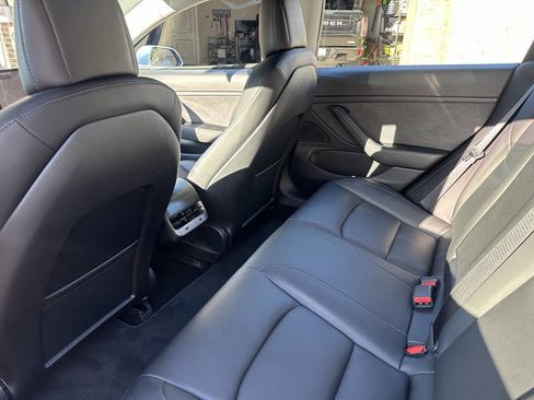 Used 2019 Tesla Model 3 Long Range image 15