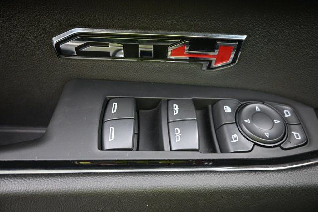 Used 2022 GMC Sierra 1500 AT4 w/ AT4 Preferred Package AWD/4WD image 13