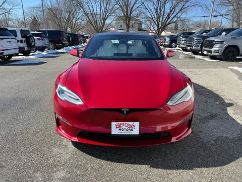 Used 2021 Tesla Model S Plaid image 2