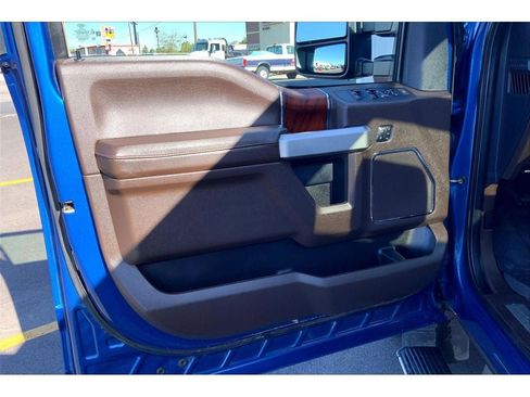 Used 2022 Ford F350 King Ranch w/ King Ranch Ultimate Package AWD/4WD image 25