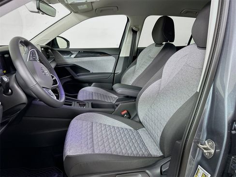 New 2026 Volkswagen Tiguan S image 8