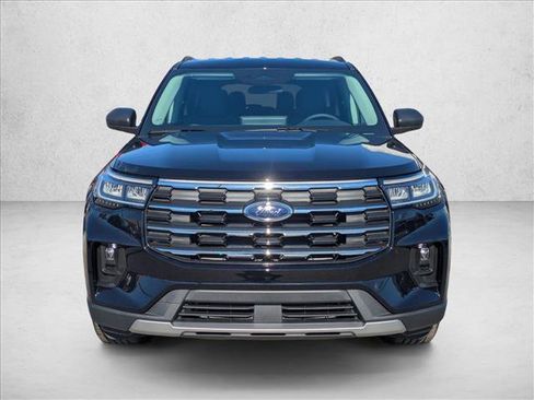 New 2026 Ford Explorer Active w/ Active Comfort Package RWD image 6