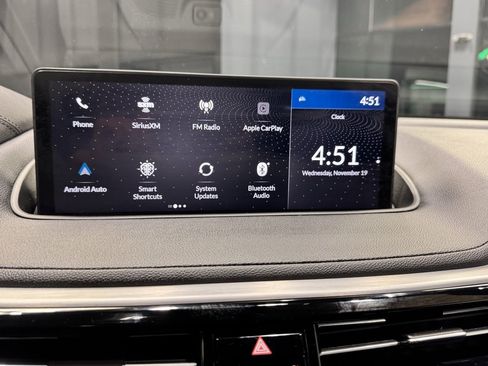 Used 2023 Acura MDX SH-AWD image 8