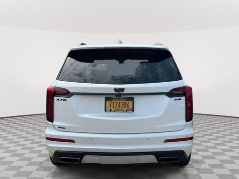 Used 2024 Cadillac XT6 Premium Luxury w/ Technology Package AWD/4WD image 7