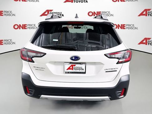 Used 2022 Subaru Outback Touring XT AWD/4WD image 6