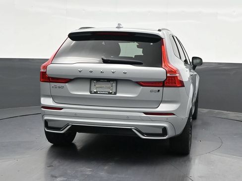 Used 2024 Volvo XC60 B5 Ultimate AWD/4WD image 5