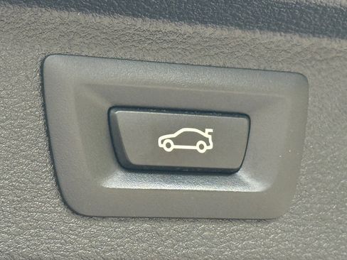 Used 2014 BMW X5 xDrive35i image 19