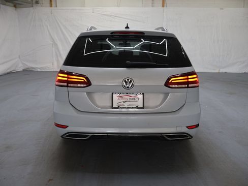 Used 2019 Volkswagen Golf S AWD/4WD image 6