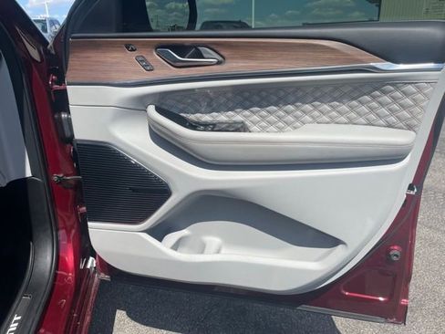 Used 2022 Jeep Grand Cherokee Summit w/ Adv Protech Group IV image 13