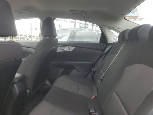 Used 2023 Kia Forte LX FWD image 12