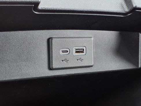 Used 2023 Chevrolet Tahoe LT image 6