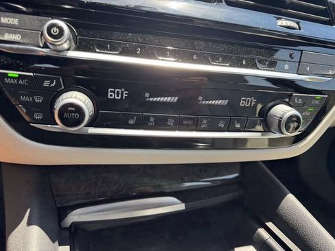 Used 2020 BMW 540i xDrive w/ Premium Package AWD/4WD image 33