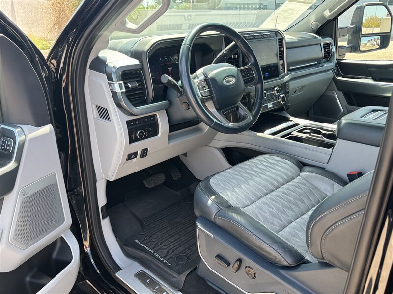 Used 2023 Ford F350 Limited w/ FX4 Off-Road Package AWD/4WD image 11