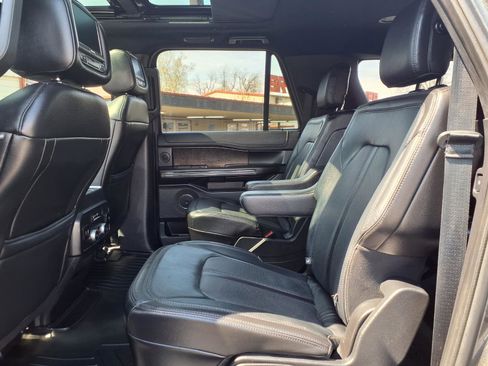 Used 2019 Ford Expedition Max Limited w/ Equipment Group 302A AWD/4WD image 15