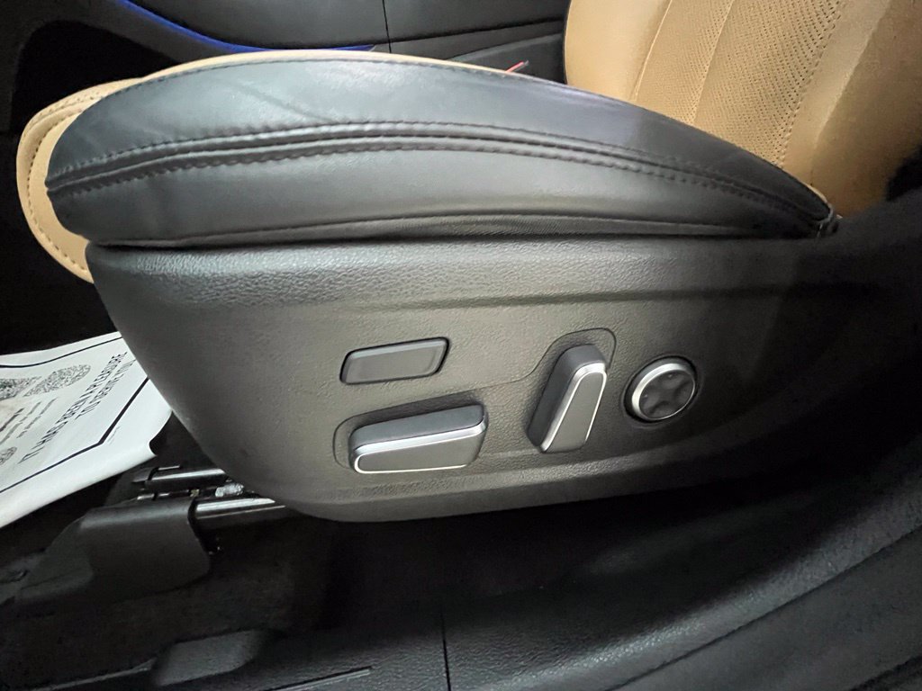 Used 2023 Hyundai Santa Fe Calligraphy AWD/4WD image 36