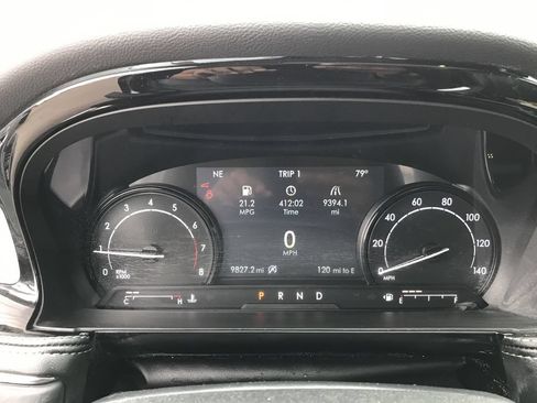 Used 2022 Lincoln Corsair AWD w/ Premium Package image 18
