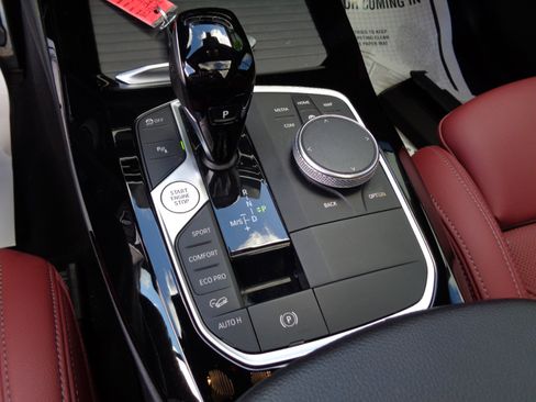 Used 2023 BMW X3 M40i image 12