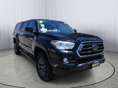 Used 2020 Toyota Tacoma SR5 RWD image 1