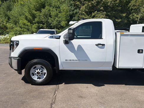 New 2026 GMC Sierra 2500 Pro w/ Convenience Package AWD/4WD image 15