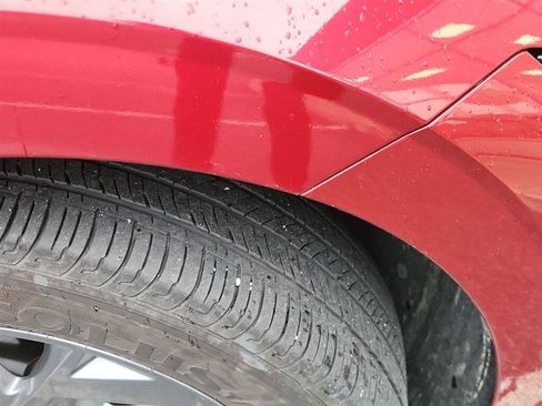 Used 2024 Hyundai Elantra SEL FWD image 10