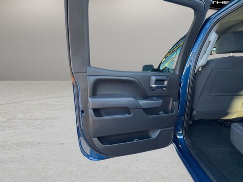 Used 2017 Chevrolet Silverado 1500 LT w/ LT Convenience Package image 25