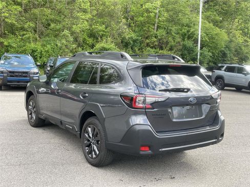 Certified 2025 Subaru Outback Onyx Edition AWD/4WD image 3