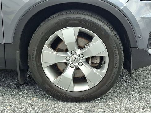 Used 2019 Volvo XC40 T5 Momentum AWD/4WD image 8