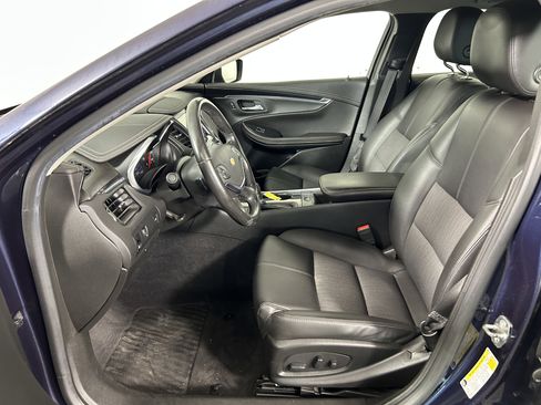 Used 2018 Chevrolet Impala LT image 10