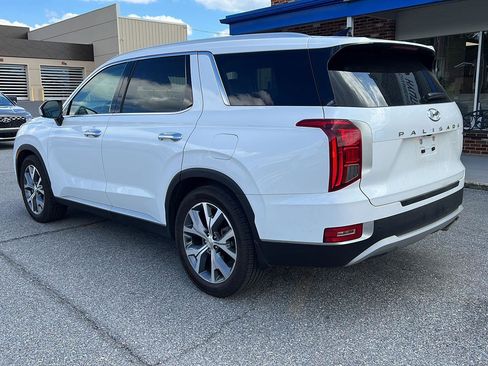 Used 2022 Hyundai Palisade SEL w/ 8P Bench Seat Package AWD/4WD image 3