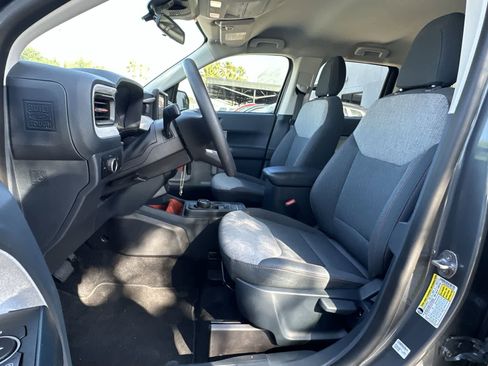 Used 2024 Ford Maverick XLT FWD image 3