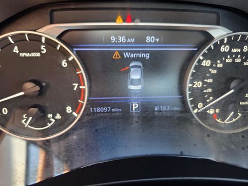 Used 2021 Nissan Altima 2.5 SV FWD image 14