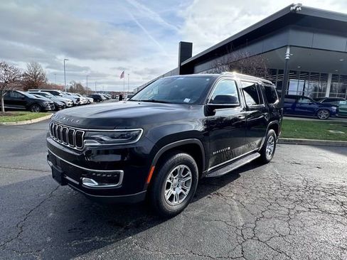 Used 2022 Jeep Wagoneer Series I image 3