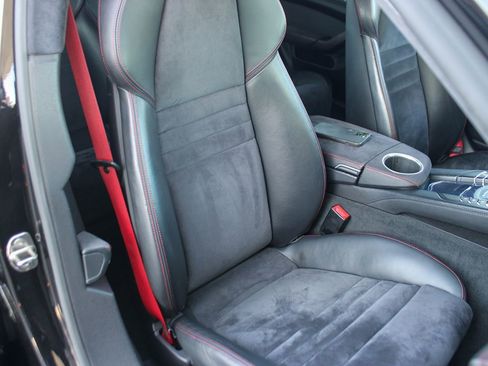 Used 2013 Porsche Panamera GTS image 21