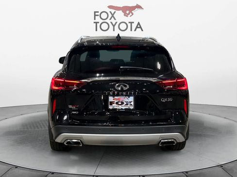 Used 2020 INFINITI QX50 Luxe w/ Navigation Package AWD/4WD image 5